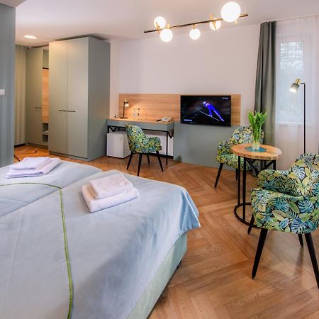 Hotel Marta Medical à Połczyn-Zdrój Extérieur photo
